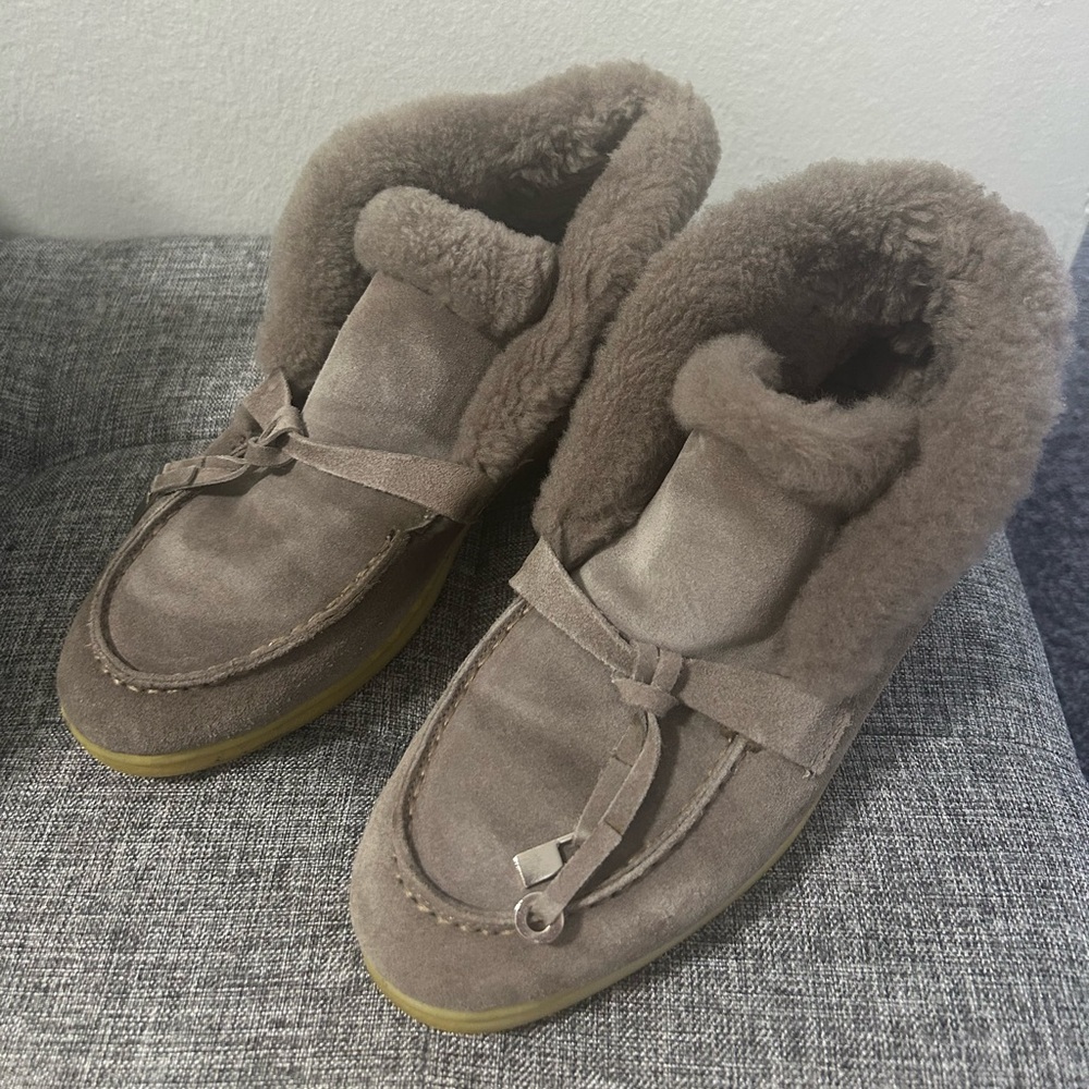 Cozy Tan Fur-Lined Moccasins